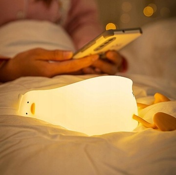 Лежащая плоская утка Ночной светильник Симпатичная светодиодная лампа Силиконовая лампа