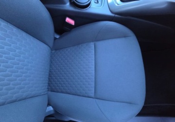 Ford Focus III Kombi Facelifting 1.0 EcoBoost 100KM 2014 Ford Focus 1.0Benz 100KM Grz.szybafotele Serwis Klima ParkasistOplaty Gwar, zdjęcie 14