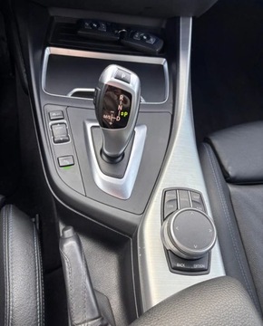 BMW Seria 1 F40 2019 BMW Seria 1 2.0D 150KM przeb.94tys Mpakiet zarejestrowany 2.0 Diesel 150KM, zdjęcie 32