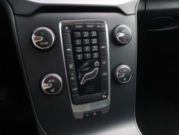 Volvo S40 II 1.6 D2 115KM 2012 Volvo V40 1.6 D2, Klima, Klimatronic, Tempomat, zdjęcie 12