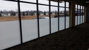 ПЛЕНКА ДЛЯ ОКОН МОЛОЧНО-МАТОВАЯ, ЗАЩИТНЫЙ КОВрик, 152 см