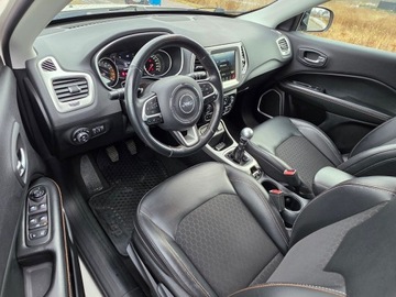 Jeep Compass II SUV 1.4 MultiAir 140KM 2017 Jeep Compass II 1,4 Turbo MultiAir 140 KM FWD Longitude Navi Skóra Kamera, zdjęcie 13