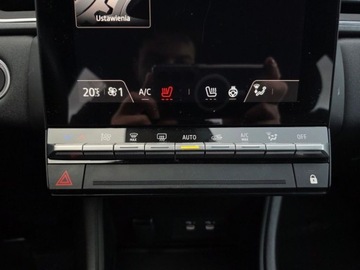 Renault Captur II 2025 Renault Captur 1.3TCe 160KM Mild Hybryd Techno Pakiet driving safety Paki, zdjęcie 19