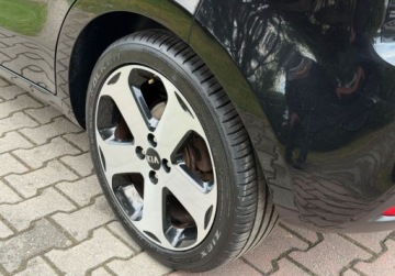 Kia Rio III Hatchback 3d 1.2 DOHC CVVT 85KM 2014 Kia Rio 1,2 85KM Climatronic KeyLess Navi Kamera Bezwypadkowy 1.2 85KM, zdjęcie 17