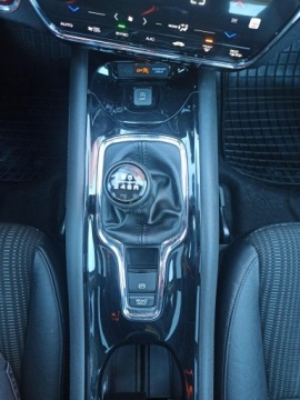 Honda HR-V II SUV 1.5 i-VTEC 130KM 2018 Honda HR-V 2018/17, salon, I właściciel,, zdjęcie 15