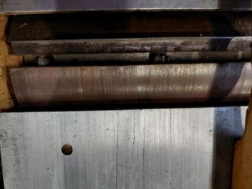 Двухножевой строгальный станок австрийской компании Graf.