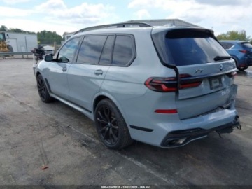 BMW X7 2025 BMW X7 2025r., 4x4, 3.0L 3.0 Hybryda 375KM, zdjęcie 2