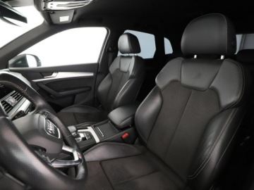 Audi Q5 II Q5-e 2.0 55 TFSI e 367KM 2020 Audi Q5 FV23% PHEV 4x4 full LED S-Line, zdjęcie 13