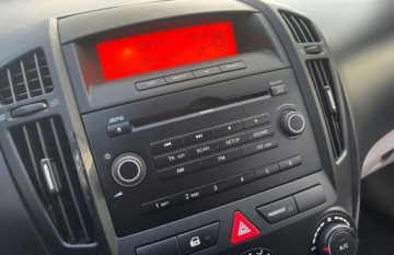 Kia Ceed I Hatchback 1.4 109KM 2008 Kia Ceed Kia Ceed 1.4 Benzyna 109 KM Klima 1.4 Benzyna 109KM, zdjęcie 22