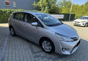 Toyota Verso Minivan Facelifting 1.6 D-4D 112KM 2017 Toyota Verso 1,6 112KM Klima Kamera Navi 7-osobowy 1.6 Diesel 112KM, zdjęcie 21