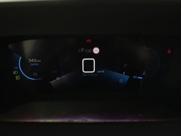 Peugeot 2008 II SUV 1.2 PureTech 130KM 2020 Peugeot 2008 GT-Line virtual navi kamera Bluetooth, zdjęcie 21