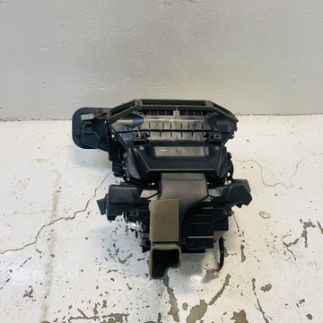 NAGRZEWNICA DMUCHAWA KOMPLETNA RENAULT KOLEOS II 272705619R