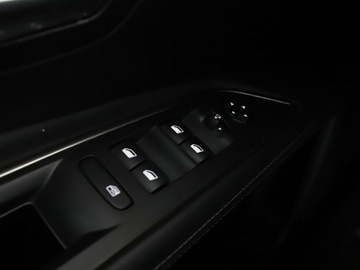 Peugeot 3008 II Crossover 1.2 PureTech 130KM 2017 Peugeot 3008 Navi Klimatyzacja Czujniki parkowania, zdjęcie 37