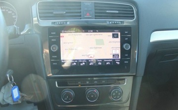 Volkswagen Golf VII Hatchback 3d Facelifting 1.6 TDI-CR DPF BMT 115KM 2017 Volkswagen Golf 1.6 Diesel 116KM, zdjęcie 16