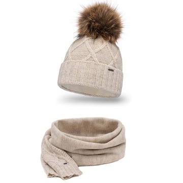 КОМПЛЕКТ ИЗ ШАРФА И ЗИМНЕЙ ШАПКИ С ПОМПОНОМ SCJ