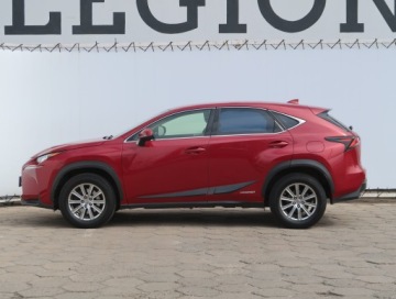 Lexus NX I SUV 300h 197KM 2017 Lexus NX 300h, Salon Polska, Automat, Skóra, zdjęcie 2