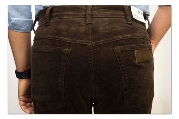 Wrangler Texas Slim Coffee spodnie sztruks W32 L34