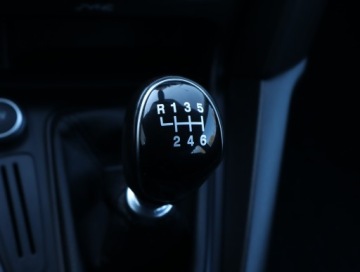 Ford Focus III Hatchback 5d facelifting 1.5 TDCi 120KM 2018 Ford Focus 1.5 TDCi, Salon Polska, Klima, Tempomat, zdjęcie 14