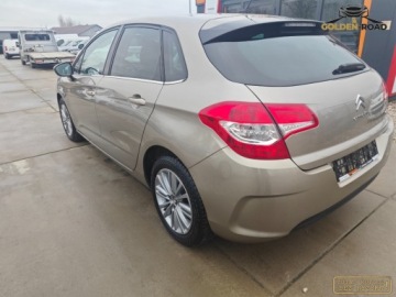 Citroen C4 II Hatchback 5d 1.6 16v VTi 120KM 2011 Citroen C4 1,6 16V 120KM klimatronik alu grz.fotele. oplacony 1.6 Benzyna, zdjęcie 7