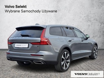 Volvo V60 II  Kombi 2.0 D4 190KM 2019 Volvo V60 Cross Country FV23 Salon PL D4 190KM AWD, zdjęcie 5