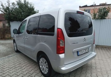 Citroen Berlingo II Combi 1.6 HDI 75KM 2012 Citroen Berlingo Citroen Berlingo 1.6 Diesel 75KM, zdjęcie 24