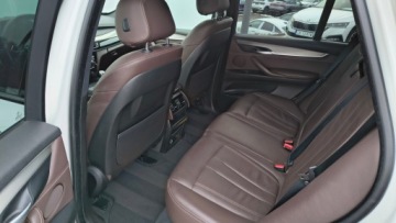BMW X5 F15 SUV xDrive25d 231KM 2016 BMW X5 xDrive25d 231KM Napęd 4x4 SalonPL MPakiet K, zdjęcie 9