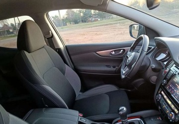 Nissan Qashqai II Crossover Facelifting 1.3DIG-T 140KM 2019 Nissan Qashqai 1.3 DIG-T Tekna Benzyna 140KM 100% Bezwypadkowy, zdjęcie 21