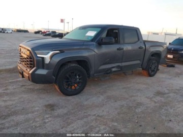 Toyota Tundra II 2023 Toyota Tundra sr5, 2023r., 4x4, 3.4L 3.4 Benzyna 389KM, zdjęcie 5