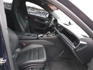 Porsche Panamera II Liftback 3.0 330KM 2019 Porsche Panamera PORSCHE PANAMERA BASE, 2019r., 3.0L 3.0 Benzyna 330KM, zdjęcie 4