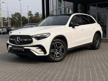 Mercedes GLC C254/X254 SUV 2.0 200 MHEV 204KM 2024 Mercedes-Benz GLC 200 4Matic AMG Line Digital Light Panorama FV23 salon Po