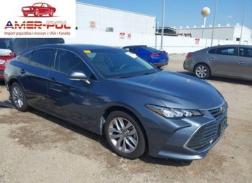 Toyota Avalon III 2022 Toyota Avalon XLE 2022 3.5l 3.5 Benzyna 301KM