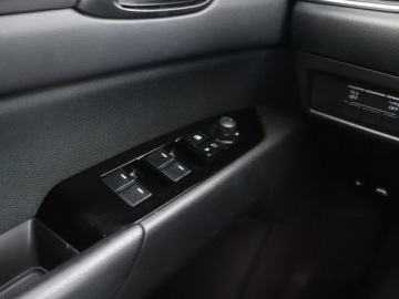 Mazda CX-5 II SUV 2.0 SKY-G 165KM 2018 Mazda CX-5 2.0 Skyactiv-G, Salon Polska, Navi, zdjęcie 16