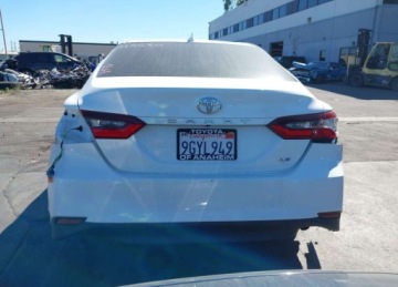 Toyota Camry IX 2023 Toyota Camry LE, od ubezpieczalni 2.5 Benzyna 203KM, zdjęcie 8