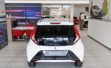 Toyota Aygo II Hatchback 3d Facelifting 1.0 VVT-i 72KM 2019 Toyota Aygo 1.0 VVT-i X-play Benzyna 72KM, zdjęcie 2