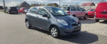Toyota Yaris II Hatchback 5d 1.0 VVT-i 69KM 2010 Toyota Yaris 1.0 benz ,bezwypadek ,sprawny technicznie ,zadbany Benzyna, zdjęcie 6