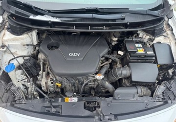 Hyundai i30 II Wagon Facelifting 1.6 GDI 135KM 2016 Hyundai i30 1,6 GDI 135KM Climatronic Kamera Led Navi Bezwypadkowy SERWIS, zdjęcie 8