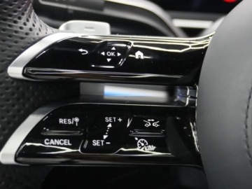 Mercedes GLE V167 SUV Facelifting 3.0 450d 367KM 2026 MERCEDES-BENZ GLE 450 d 4-Matic AMG Line 3.0 (367KM) 2026, zdjęcie 7