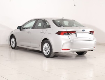 Toyota Corolla XII Sedan 1.8 Hybrid 122KM 2020 Toyota Corolla 1.8 Hybrid, Salon Polska, zdjęcie 3