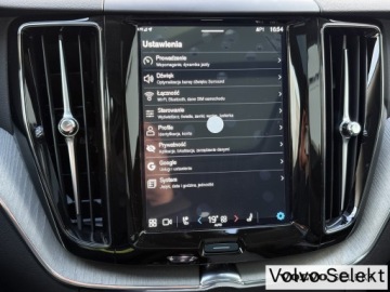 Volvo XC60 II Crossover Plug-In Facelifting 2.0 T6 350KM 2024 Volvo XC 60 T6 Plug-In Hybrid | Plus Dark | ASO |, zdjęcie 15