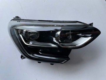 LAMPA PRZÓD MEGANE IV