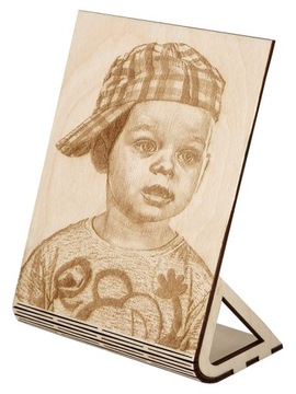 Zdjęcie grawerowane na drewnianej ramce 15x21