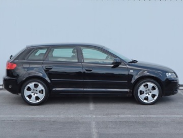 Audi A3 8P Hatchback 3d 1.6 102KM 2006 Audi A3 1.6, GAZ, Klima, Klimatronic, Tempomat,ALU, zdjęcie 5
