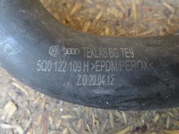 AUDI A3 8V GOLF VII LEON III 1.4 TSI CXS TRUBKA PŘÍVOD VODY 5Q0122109H
