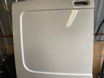 DVEŘE KŘÍDLOVÉ ZADNÍ LEVÉ TRAFIC II VIVARO