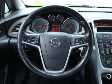 Opel Astra J Sedan 1.6 Twinport ECOTEC 115KM 2016 Opel Astra 1.6 16V, Salon Polska, Klima, Tempomat, zdjęcie 18