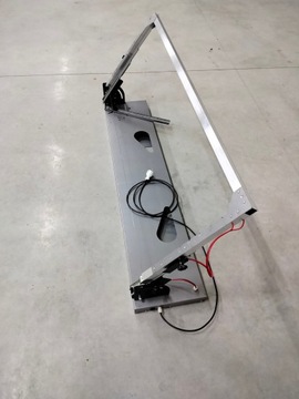 ГИЛЬОТИНА ИЗ ПЕНОСТРОЕНИЯ 105 см, металл ЧПУ