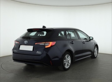 Toyota Corolla XII TS Kombi 1.8 Hybrid 122KM 2021 Toyota Corolla 1.8 Hybrid, Salon Polska, zdjęcie 4