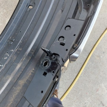 Капот БМВ И3 2013-2022 гг.