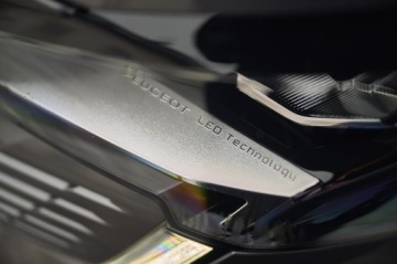 Peugeot 5008 II Crossover Facelifting 1.5 BlueHDi 130KM 2021 5008 Po Liftingu 7 - Osób Virtual Kamera Niski Przebieg Full LED Jak Nowy, zdjęcie 23