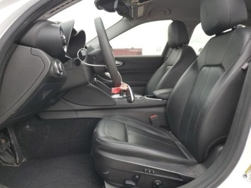 Alfa Romeo Giulia II Sedan Facelifting 2.0 Turbo 280KM 2021 Alfa Romeo Giulia wersja sport, 2.0 280km RWD od ubezpieczalni 2.0 Benzyna, zdjęcie 6